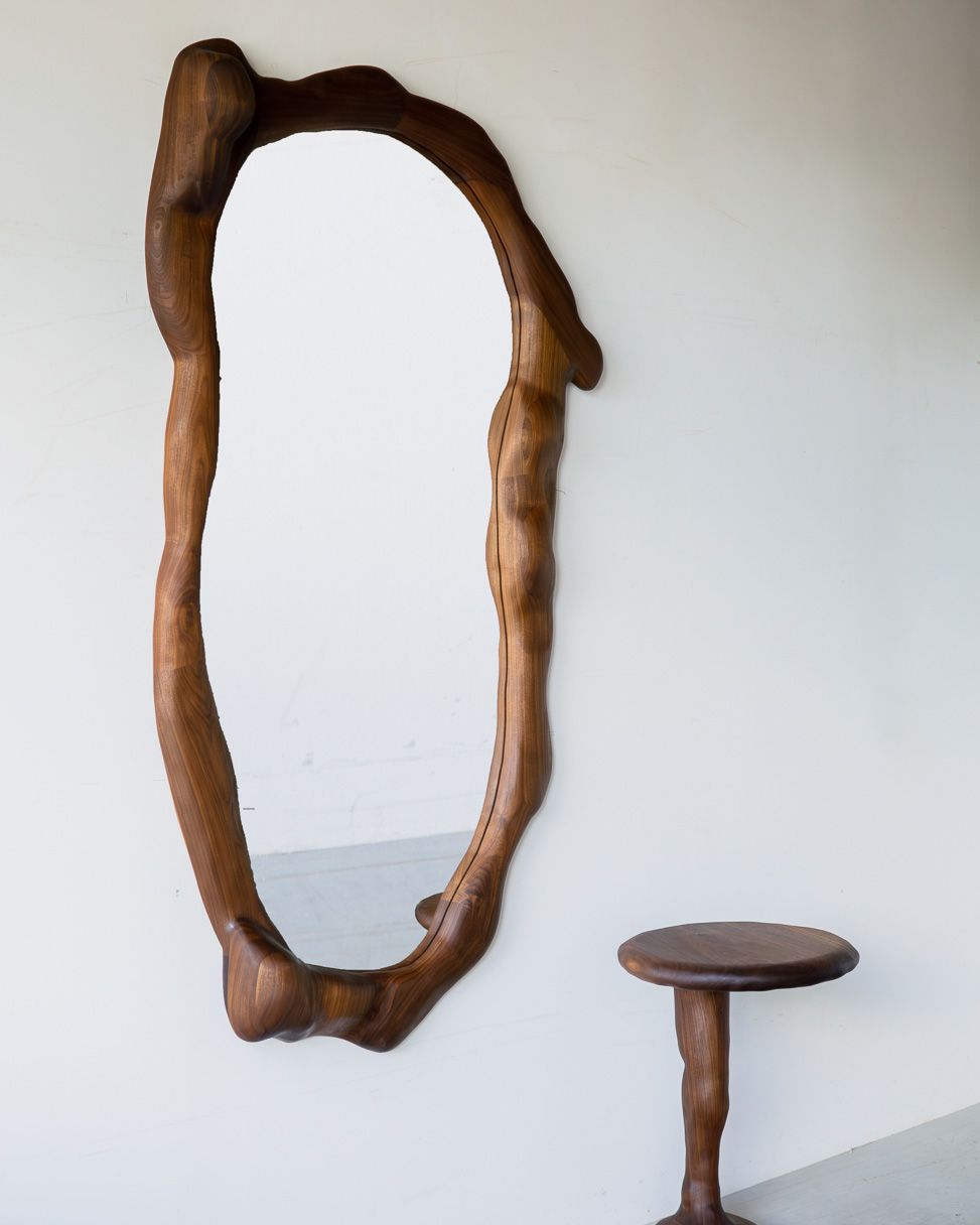 sculptural mirror walnut knysch