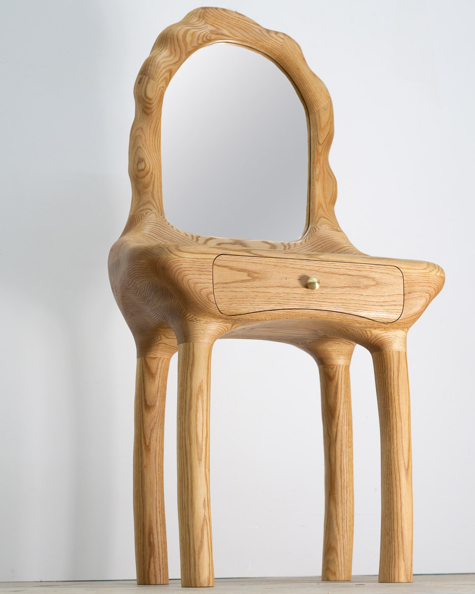 Dressing table / Vanity red oak